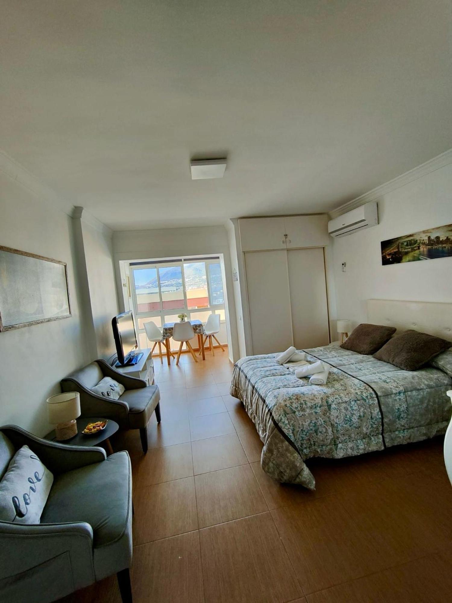 Agata Beach เบนัลมาเดนา ภายนอก รูปภาพ